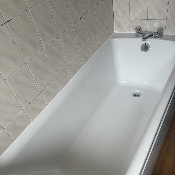 Bath seal and fittings checked by AFS in Braunstone