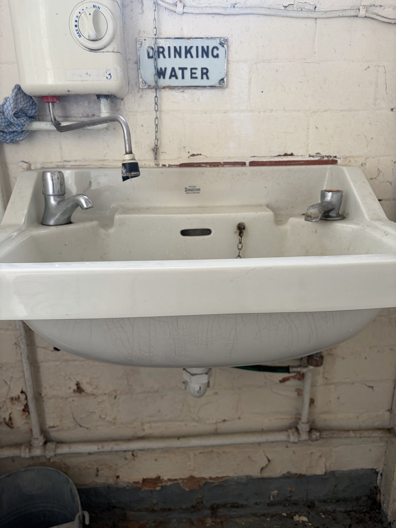 Failed commercial taps before an emergency plumbing repair in Aylestone